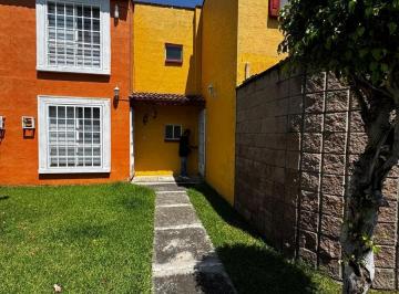 Casa · 45m² · 2 Recámaras · 1 Estacionamiento · Casa en Venta Al Sur de Cuernavaca, Mor. Dentro de un Condominio con Vigilancia