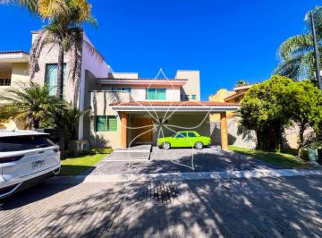 Casa de 3 habitaciones, Zapopan · Residencia en Renta, Puertas del Tule, Coto Cerezo, Zapopan, Jal.