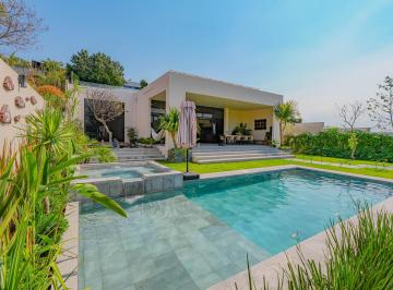 Casa de 4 habitaciones, Xochitepec · Hermosa Casa en Venta