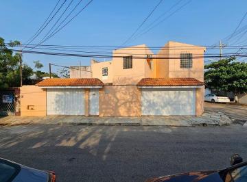 Casa · 4 Recámaras · 2 Estacionamientos · Casa en Renta Para Habitación U Oficinas en Chuburná, Mérida Yucatán (Eb - Wu3527)