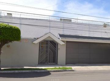 Casa de 9 habitaciones, Zapopan · Casa en Venta Ciudad del Sol Excelente Ubicacion