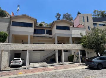 Casa de 6 habitaciones, Huixquilucan · Hermosa Residencia Cda de Yuridia en Harradura, huixquilucan Edo de Méx.