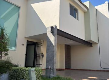 Casa de 3 habitaciones, Puebla · Casa en El Saucedal Paseo Destino