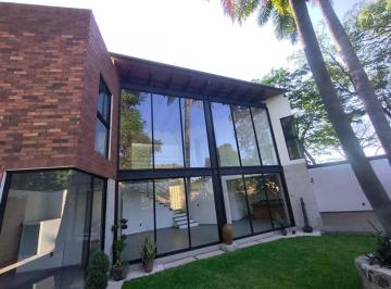 Casa de 3 habitaciones, Cuernavaca · Venta Excelente Casa Nueva en Privada Cuernavaca Jardín y Alberca