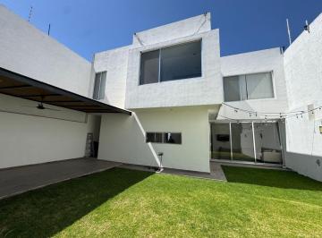 Casa de 5 habitaciones, Querétaro · Casa en Renta en Loma Dorada Querétaro