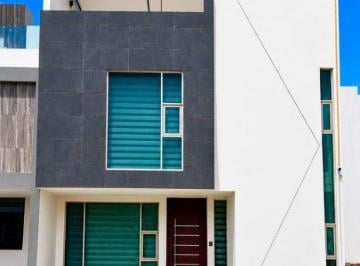 Casa de 4 habitaciones, San Agustín Tlaxiaca · Casa en Monte Olimpo, Pachuca | 4 Recámaras con Baño + Recámara en Planta Baja + Roof Garden