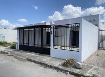 dfb6102289a91fad61a6447e75d6e3d7749c5fe8dd40385d8e301372507a6753 · Casa en Venta en Las Américas II, Mérida