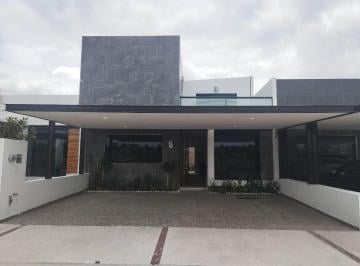 Casa de 2 habitaciones, Corregidora · Casa en Venta de Una Planta en Privada Artelia, Corregidora, con Alberca y Seguridad 24/7