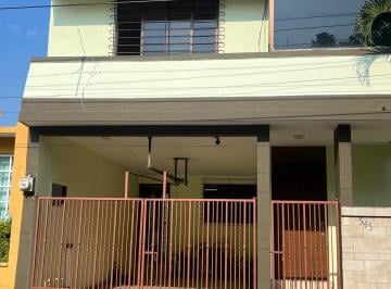 Casa · 174m² · 3 Recámaras · 2 Estacionamientos · Casa en Renta en Fracc Reforma Veracruz - (4)