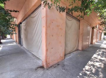 Local comercial · 73m² · Local en Esquina a Pie de Calle en Renta en Vertiz Narvarte - Benito Juarez. ¡Excelente Ubicacion!