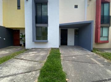 Casa en condominio de 3 habitaciones, Tlajomulco de Zúñiga · Casa en Renta Foresta Zona Sur