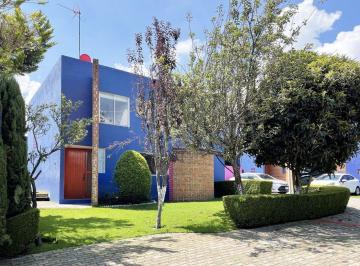 Casa en condominio · 215m² · 3 Recámaras · 2 Estacionamientos · Casa en Condominio Av México - Renta