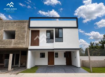 Casa en condominio de 4 habitaciones, Zapopan · Casa en Venta Coto Levana Residencial - Jocotán - Zona Chivas Verde Valle - Rinconada del Bosque