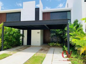 Casa de 2 habitaciones, Mérida · Casa Estilo Townhouse Amueblada Cerca de Club de Golf La Ceiba