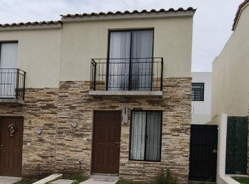 Casa de 2 habitaciones, El Marqués · Casa en Renta Amueblada en Capital Sur