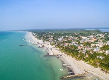 Terreno / Lote · 150m² · Holbox Lote en Venta 028