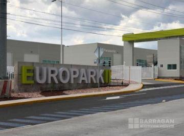 Bodega comercial · 200m² · 3 Estacionamientos · Bodega en Renta Europark II, El Marqués, Querétaro