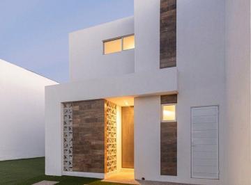 cb62b69383d079ce9aca9285e524ed2d30a48283c48204e0ab82d3a1d4f0be64 · Casa en Venta en Aguascalientes - Belasi, Castelo San Francisco