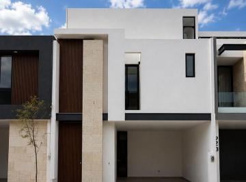 e052dff55df02f2343b8356c21690cd3ccd1d6a3b9d5bc57c6d1918d935fac66 · Casa en Venta en Arroyo El Molino, Aguascalientes | 4 Recámaras