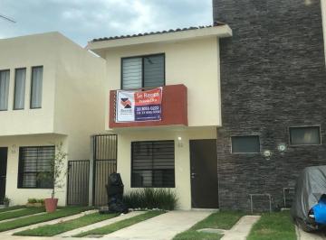 Casa de 3 habitaciones, Zapopan · Casa en Renta en El Campestre - Mascardi 52
