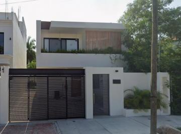 Casa de 3 habitaciones, Santa María Huatulco · Venta de Hermosa Casa en Crucecita, Oaxaca