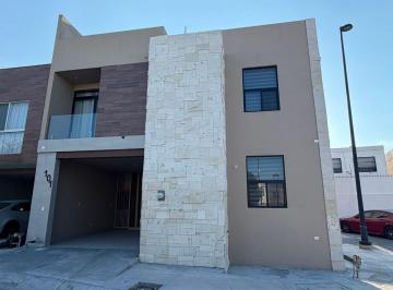 Casa de 3 habitaciones, García · Casa en Venta en Residencial Santuario - Dominio Cumbres