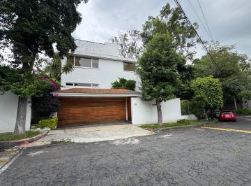 Casa de 3 habitaciones, Miguel Hidalgo · Casa con Mucho Potencial Para Remodelar