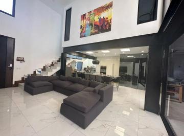 1 · Casa en Venta o Renta, Porto Cumbres Milán