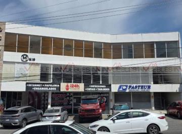 Local comercial · 157m² · 1 Recámara · 6 Estacionamientos · Local Comercial en Renta en La República