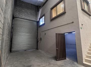 Bodega comercial · 400m² · Bodega en Mitras Sur