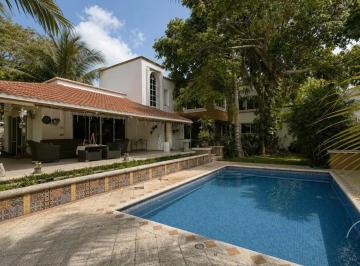 1 · Casa en Venta en Residencial Campestre, ¡Ideal Para Vivir en Familia!