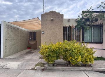 Casa de 3 habitaciones, Aguascalientes · Cz - Casa de un Piso en Venta - Fracc. Libertad.