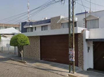 Casa de 3 habitaciones, Tehuacán · ¡Excelente Oportunidad Patrimonial en El Corazón de Tehuacán!