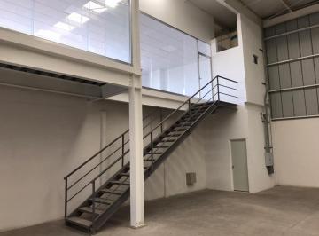 Bodega comercial · 1280m² · 5 Estacionamientos · Bodega Excelente Ubicacion en El Pi El Marques, Finsa