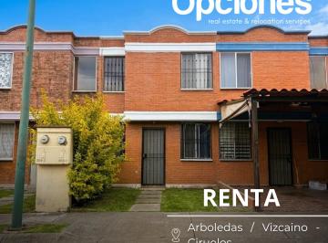 Casa de 3 habitaciones, Salamanca · Casa en Renta en Arboledas Cd. Bajío, Clúster Vizcaíno, Calle Ciruelos