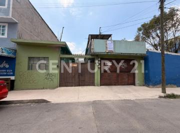Casa · 332m² · 7 Recámaras · 4 Estacionamientos · Casa en Venta en San Pedro Xalpa Amp, Azcapotzalco, Ciudad de México