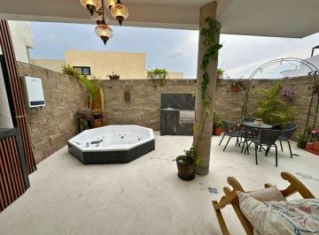 Casa de 3 habitaciones, El Marqués · Casa en Zibatá con Patio Tipo Lounge, 3 Recámaras c/u Su Baño.