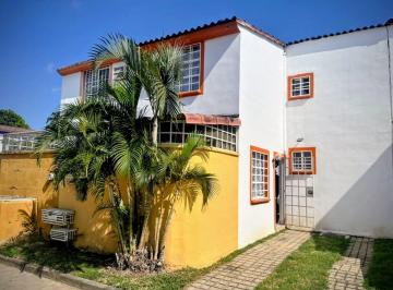 Casa de 3 habitaciones, Acapulco de Juárez · Casa en Venta en Joyas del Marqués, Acapulco – 3 Recámaras, Alberca y Excelente