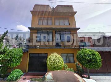 Casa de 5 habitaciones, Iztacalco · Remato Departamento en Pantitlan, Iztacalco