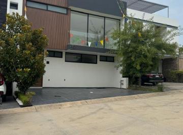 Casa de 4 habitaciones, Zapopan · Valle Imperial - Coto Bizantino