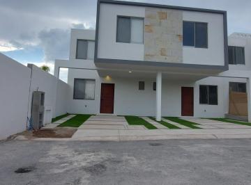 Casa · 105m² · 3 Recámaras · 2 Estacionamientos · El Hogar Que Estabas Buscando | 3 Recámaras en Ciudad del Sol