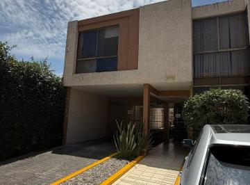 Oficina , Guadalajara · Consultorio en Renta en Colonia Monraz