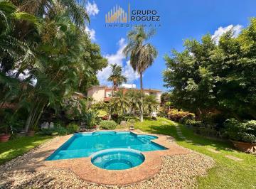 Casa · 405m² · 3 Recámaras · 3 Estacionamientos · Casa - Vicente Estrada Cajigal