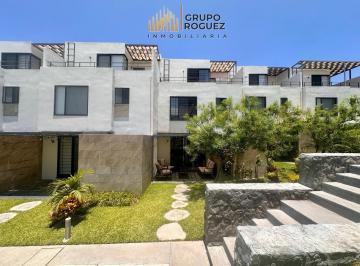 Casa en condominio · 120m² · 3 Recámaras · 2 Estacionamientos · Casa en Condominio - Real Santa Fe