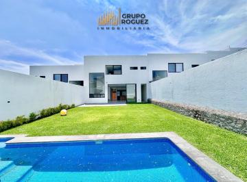 Casa · 270m² · Casa - Lomas de Trujillo