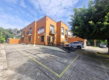 Casa de 1 habitación, Guadalajara · Casa en Venta en Ladrón de Guevara, Guadalajara, Jalisco.