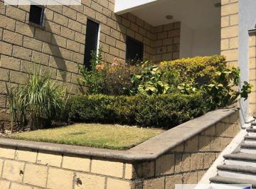 Casa · 260m² · 3 Recámaras · 2 Estacionamientos · Casa en Venta en Lomas de Cortes, Cuenavaca Morelos
