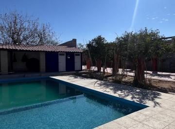 Quinta · 410m² · 6 Recámaras · 5 Estacionamientos · Quinta en Renta, Ejido Paso del Águila, Torreon Coahuila
