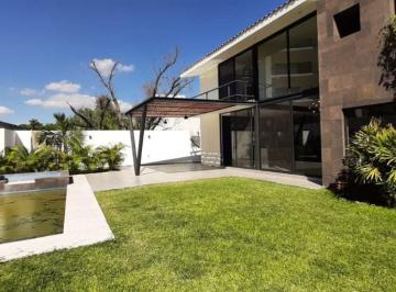 Casa de 3 habitaciones, Emiliano Zapata · Casa de 400 m² con 3 Recámaras en Venta en Paraiso Country, Emiliano Zapata, Mor.