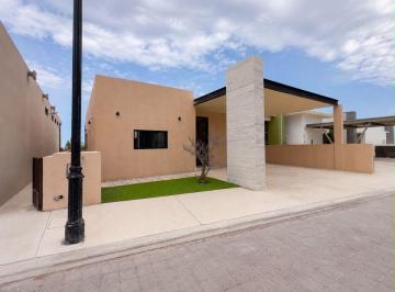 Casa de 3 habitaciones, Guaymas · Casa en Venta en San Carlos, Sonora